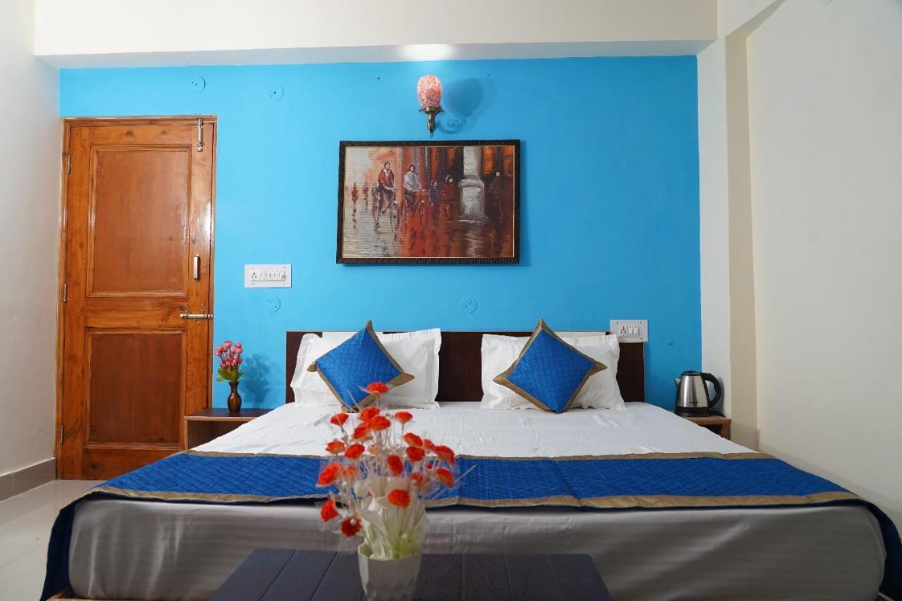 Shimla Pines Homestay エクステリア 写真