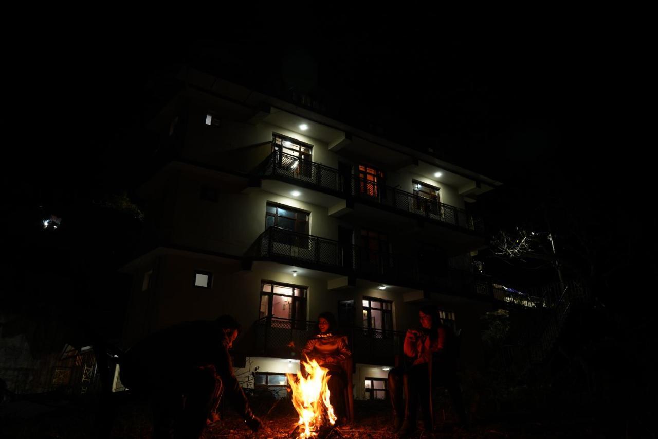 Shimla Pines Homestay エクステリア 写真